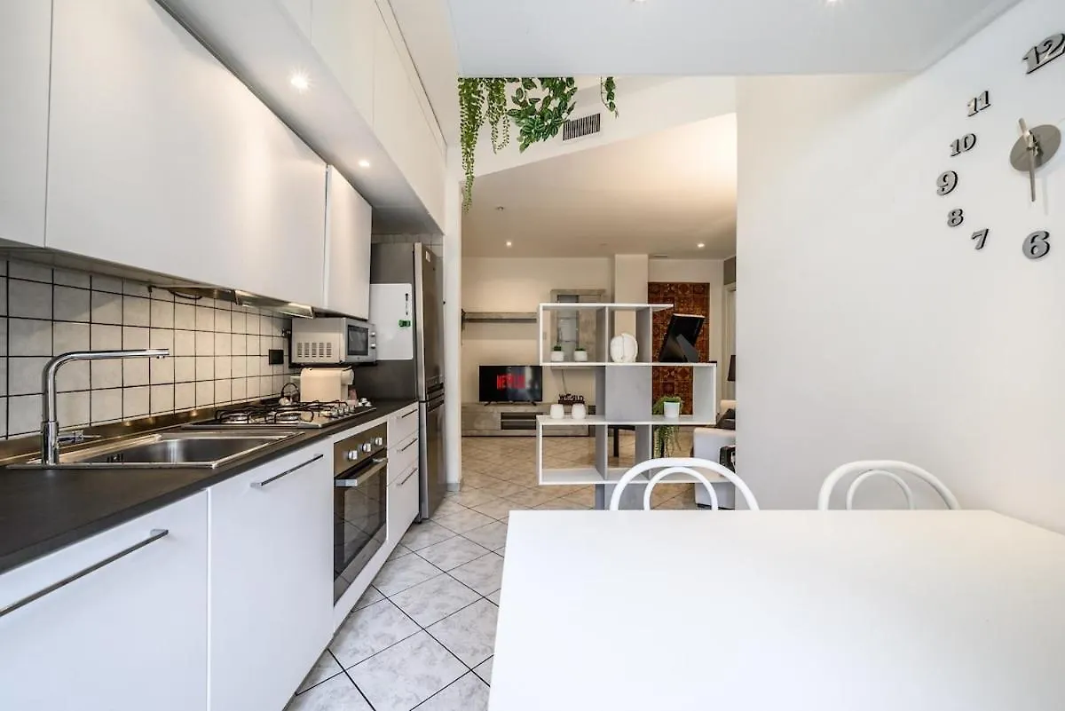 Casa Gioia 50 Metres From The Metro Wifi Ac Apartment Milan